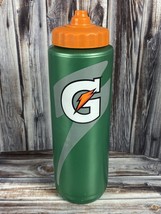 Gatorade #8 32 fl oz Orange &amp; Green Squeeze Water Bottle  - $12.03 CAD
