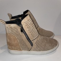 Women&#39;s Perforated Wedge Sneakers Camel Colored - Size 38 (7.5) - £18.87 GBP