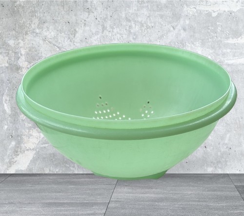 Vintage Tupperware Jadeite Green Colander Strainer Bowl #339 Star Patter... - $3.00