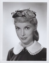 Janet Leigh 1950&#39;s era pose in period hat and costume vintage 8x10 inch photo - £11.82 GBP