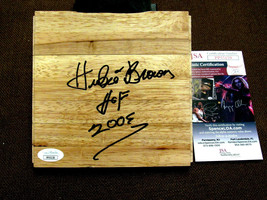HUBIE BROWN HOF 2005 2 X COACH OF THE YEAR KNICKS SIGNED AUTO FLOOR BOAR... - £120.56 GBP