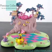Extremely Rare! Alice in Wonderland base with Cheshire Cat. Walt Disney. - £281.49 GBP