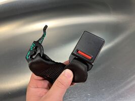 17-23 bmw g30 530i 540i m5 sedan rear center middle side seat belt buckl... - $38.87