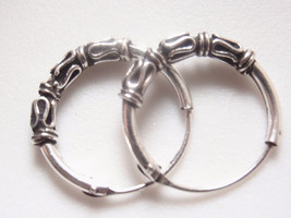 Bali Hoop Earrings 925 Sterling Silver with 7 Decorative Accents 13 mm diameter - £5.78 GBP