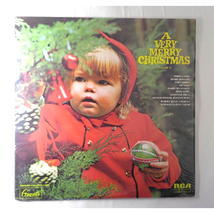 A Very Merry Christmas Vol. VI LP- Perry Como,Chet Atkins,Arthur Fiedler... - $18.96 CAD