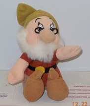 Disney Store Exclusive Snow White Doc Dwarf 6&quot; Bean Bag plush toy RARE HTF - £7.32 GBP