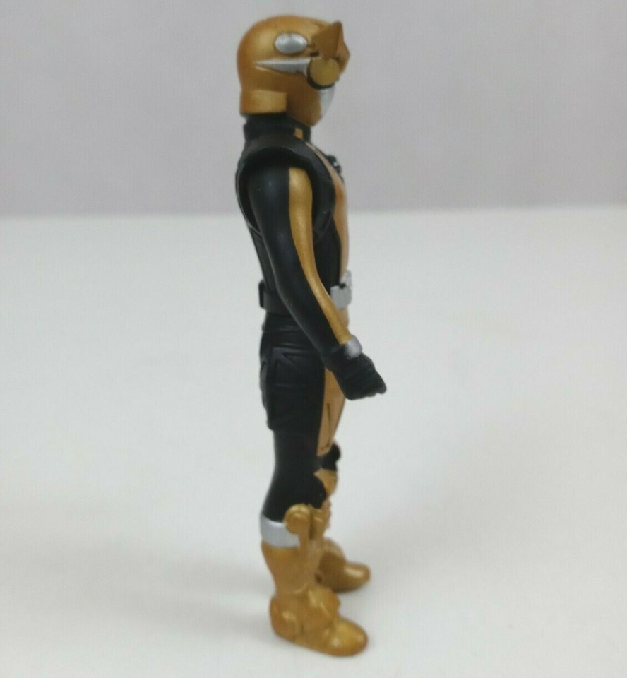 Bandai Power Rangers Sentai Hero Series Go-Busters Stag Buster Gold ...