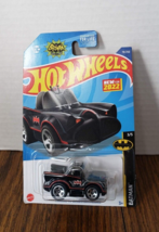 Hot Wheels Classic TV Series Tooned Batmobile Black 78/250 2022 Batman 3/5 - £6.32 GBP