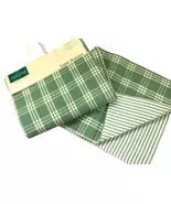 C&amp;F Carleton Floral Red Quilted Reversible Scalloped Table Runner - $43.00