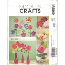 McCall&#39;s 5869 Dimensional Craft Flowers Pattern Home Jennifer Lokey Decor Uncut - £7.01 GBP