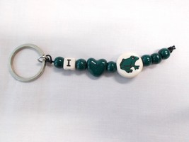 CERAMIC DISC BEAD GREEN FROG &amp; HUNTER GREEN HEART SHAPE BEADED KEY CHAIN... - $9.75 CAD
