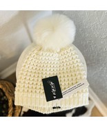 KYI KYI Faux Fur Pompom Classic Wool Beanie Hat,  Ivory/White, One Size,... - $902.99 MXN