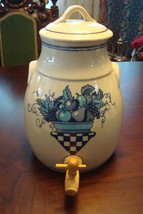 Ceramic Covered Crock Dispenser made in Portugal, strong ceramic - $1,489.85 MXN