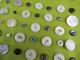 275 Vintage Assorted Buttons Lot Bakelite Lucite Shell 1950&#39;s 1960&#39;s - £49.26 GBP