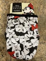 Disney Minnie Mouse 2 pack Oversized Mini Oven Mitts - £15.88 GBP