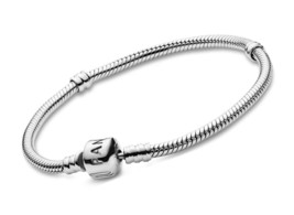 Jewelry Iconic Moments Snake Chain Charm Sterling - £164.35 GBP