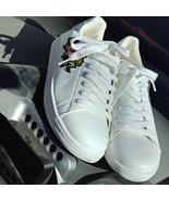 SM New York White Apple sneakers - $68.39 CAD
