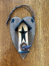 Rustic Country Wood Heart w Small Bird House w Black Painted Star &amp; Dark Red - £9.05 GBP