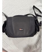 GENUINE Lowepro Edit 110 Camera Case/Bag Black - EUC - $14.85