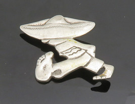 925 Sterling Silver - Vintage Antique Sombrero Man Walking Brooch Pin - BP7814 - £43.78 GBP