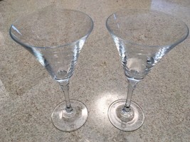 Mikasa Inn Crystal Austria Pair Of 9&quot; Wine Glasses - £11.08 GBP