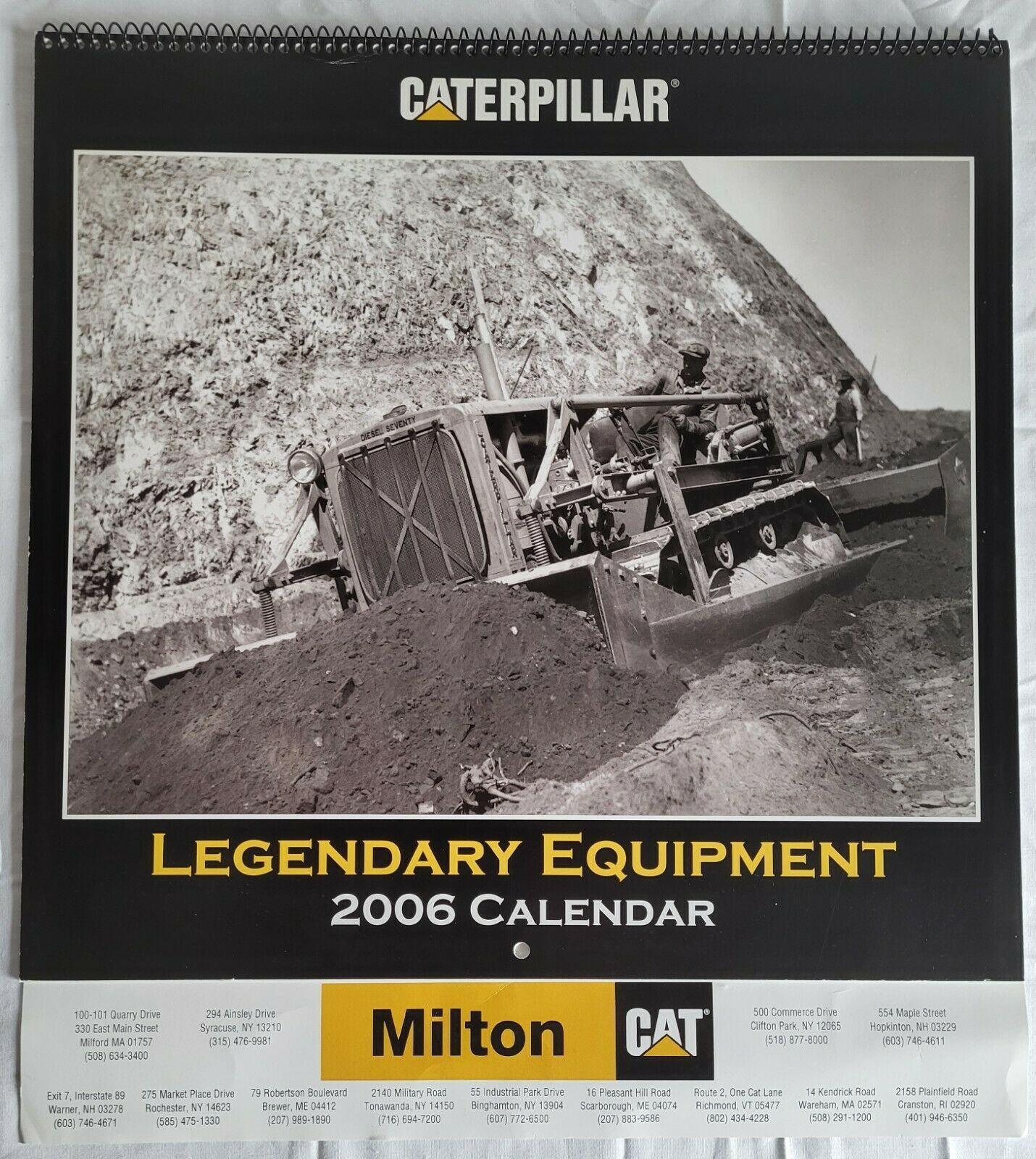 Primary image for CAT Caterpillar New 2006 Legendary Large Heavy Equipment Calendar