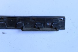 2004-07 BMW E60 525i PASSENGER RIGHT FENDER BRACKET  R3553 image 3