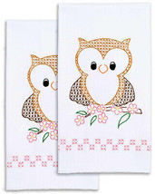 Jack Dempsey Needle Art Owl On Branch Decorative Hand Towels - £11.14 GBP