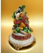 Twelve Days of Christmas I Partridge in a Pear Tree Music Box Fitz &amp; Flo... - $12,418.27 MXN