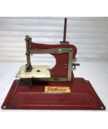 Vintage  Sewing Machine Toy Gateway Engineering - £62.20 GBP