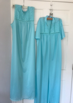 Vintage Vanity Fair Womens Medium  Nightgown &amp; Robe Peignoir Set - £27.09 GBP