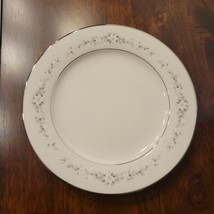 Noritake Ivory China 7548 Heather Bread and Butter or Dessert Plate 6 1/4&quot; wide - £7.72 GBP