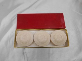 Old Vtg DuBOIS JARDIN HAND SOAP 3 CAKES  VANITY UNUSED NOS - $29.69