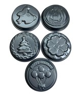 Holiday Cake Pans Set 5 Seasonal Birthday Hearts Halloween Easter Christ... - $445.23 MXN