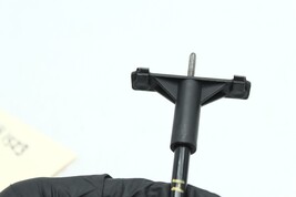 2004-2007 BMW E60 525i FRONT LEFT DRIVER SEAT TRACK MID GEAR CABLE H1523 image 15