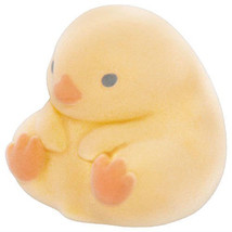 Pucute! Chick Flocked Mini Figure in Egg-Shaped Capsule - £11.06 GBP+