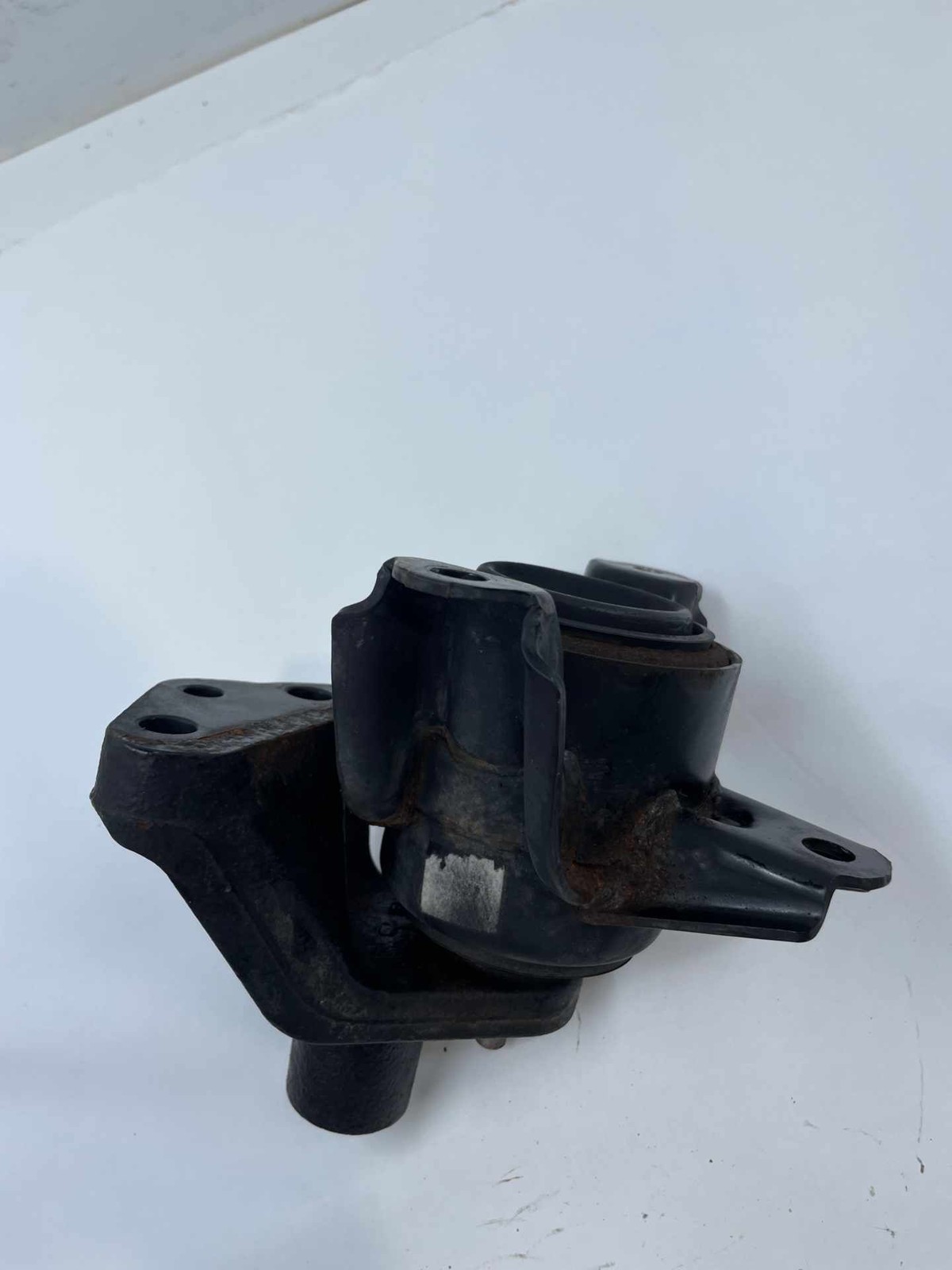 2012 Hyundai Veloster 1.6L RH PAssenger Right Side Engine Frame Motor Mount OEM Item image 6