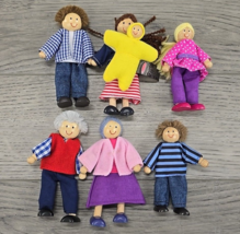 Melissa &amp; Doug Dollhouse Wooden Family - Lot Of 7 - $23.21