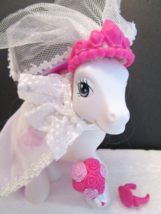 New Vintage My Little Pony G3 4 pc Bride Bridal Clothes Outfit NO PONY - $14.29