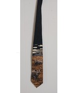ENDANGERED SPECIES SILK NECKTIE CHARGING RHINO MEN&#39;S - $277.88 MXN