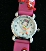 NOS child&#39;s Snow White and the 7 Dwarfs quartz wristwatch with pink 3-D ... - £11.68 GBP