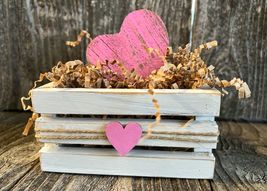 1 Pcs White Mini Crate Wood With Pink Heart #MNHS - $17.98