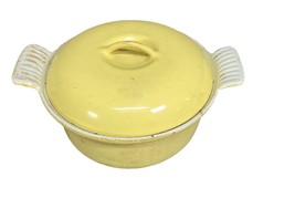 Descoware Yellow Enamel Cast Iron Casserole Dish With Lid - Made In Belgium - $313.71 MXN