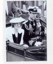 mm096 - Princess Diana &amp; Charles - print 6x4 - £2.10 GBP