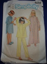Simplicity Girls’ Pajamas &amp; Nightgown Size Small #6659 - $4.99