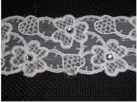 Vintage Trim Lovely Off White Embroidered Organza 5.25y - £20.08 GBP