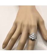 TGW 5.25ct Nine Stunning Cubic Zirconia Cluster Platinum Plated Ring Size 6 - $539.06 MXN