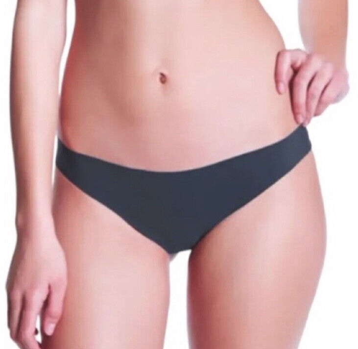 Vitamin A Vera Reversible Hipster Bottoms 4 / X Small $82 Cheeky Bikini ... - $41.58