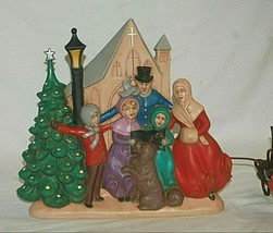 Vintage Atlantic Mold A414 Ceramic Lighted Christmas Tree &amp; Carolers Xma... - £62.21 GBP