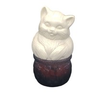 AVON Charisma Cream Sachet 1 oz White Cat in Basket Decanter 70’s - $9.74